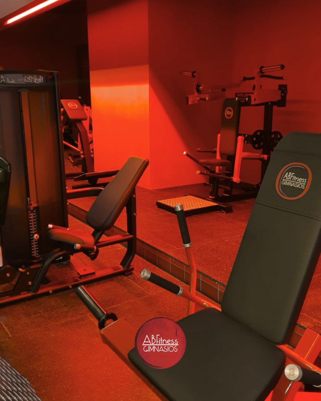 Zona de entrenamiento funcional en Abfitness Ribadeo